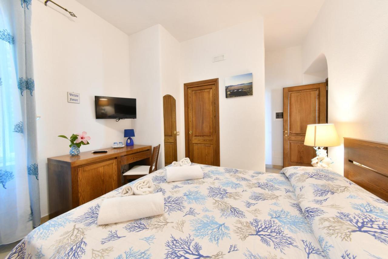 Relais Maison De Charles Ischia Buitenkant foto